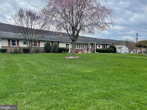 120 Main St, Lykens, PA 17048-1142