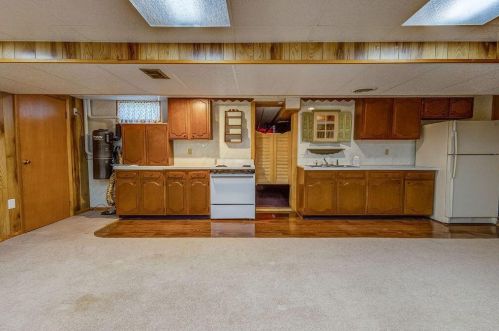 11860 Green Valley Rd, Mount Vernon OH  43050-9624 exterior