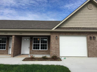 2731 Waters Place Dr, Maryville, TN 37803-5305