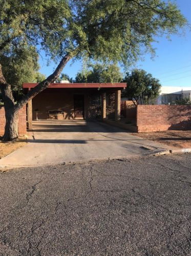 1818 Mitchell St, Tucson, AZ 85719-3138
