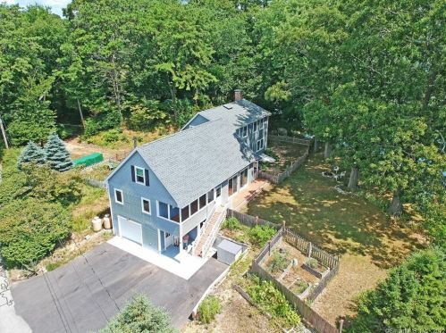 41 Drawbridge Rd, Norwich, CT 06365-8308