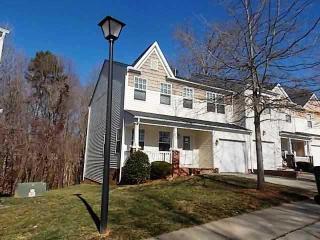433 Doughton Ln, Charlotte, NC 28217-2271