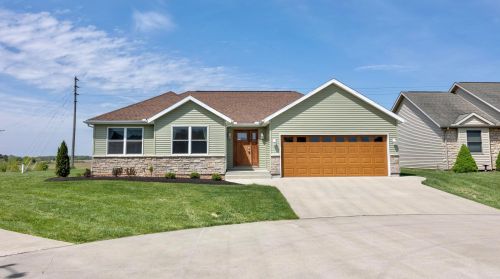 6863 Creekview Ct, Huntsville, OH 43324-8900