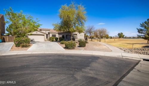 41804 Carlisle Ln, Maricopa, AZ 85138-3263