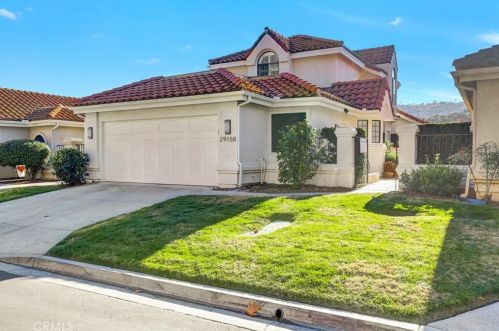 29158 Laurel Valley Dr, Vista, CA 92084-2221