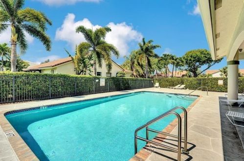 5657 Aspen Ridge Cir, Delray Beach FL  33484-2585 exterior