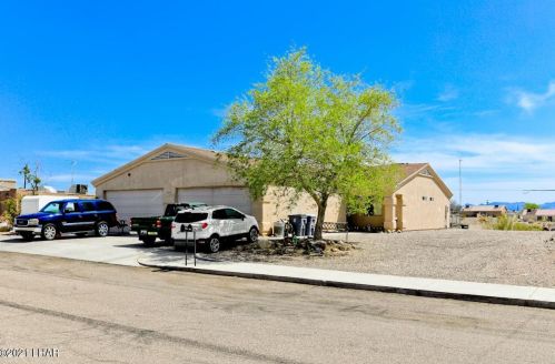2870 Palisades Dr, Lake Havasu City, AZ 86404-2726