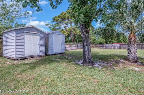 4763 Estrada Ln, Mims FL  32754-5452 exterior