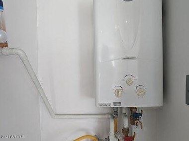 6220 14th St, Phoenix AZ 85014-1794 exterior