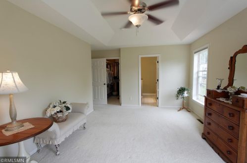 2357 Clover Ln, Red Wing MN  55066-4102 exterior