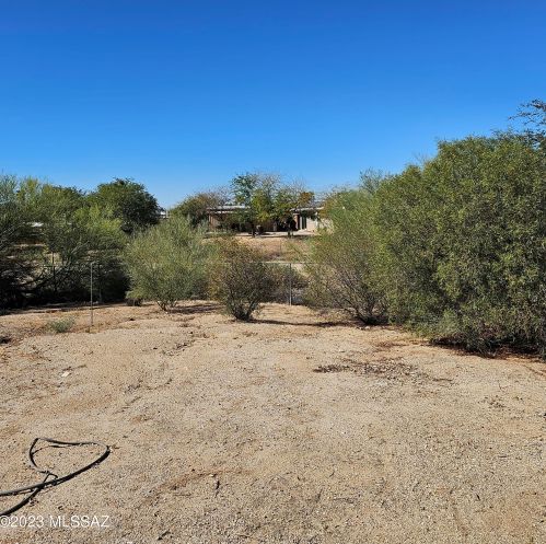 3980 Mandarin Cir, Tucson AZ exterior