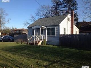 4956 Expressway Dr, Hauppauge, NY 11779-5518