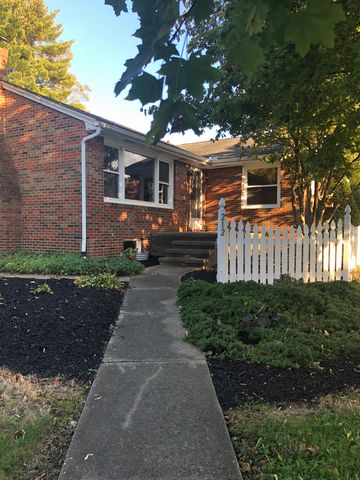 212 Locust St, Lawrence, OH 44614-1254
