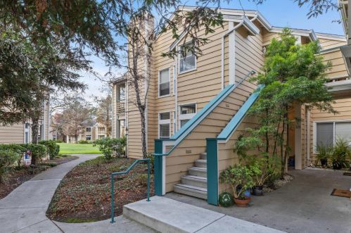 220 Amesport Lndg, Princeton By The Sea CA  94019-1969 exterior