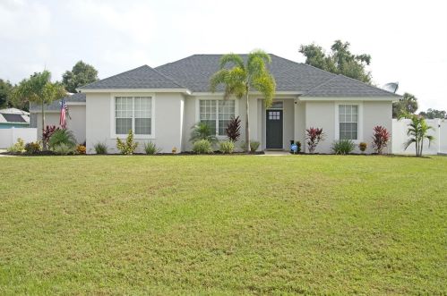 16631 Lake Smith Rd, Umatilla, FL 32784-8836