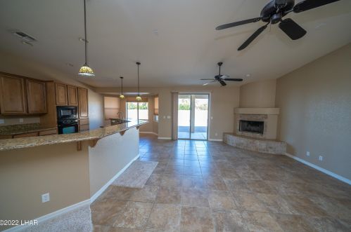 3745 Monterey Dr, Lake Havasu City AZ  86406-8819 exterior