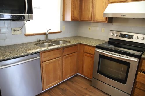 8166 Chapel Stone Rd, Blacklick OH  43004-9229 exterior