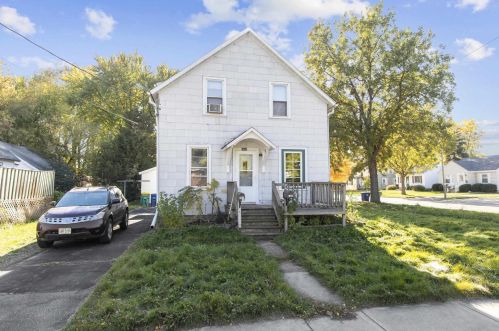 1466 Eliza St, Green Bay, WI 54301-3142