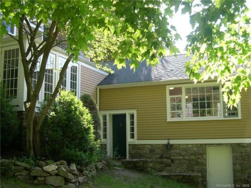 152 Range Rd, Wilton, CT 06897-3921