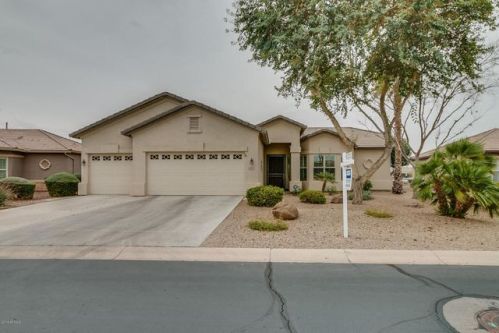 3749 Peach Tree Dr, Chandler, AZ 85249-8913
