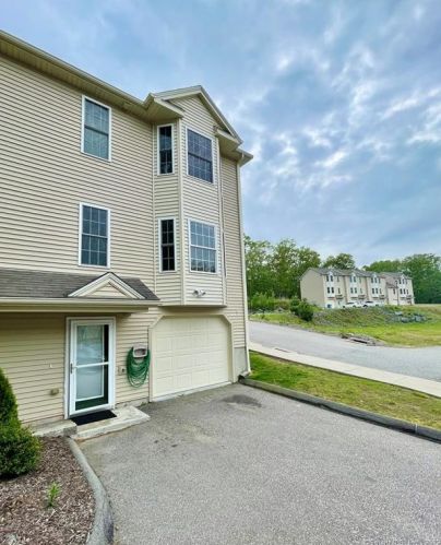 67 Corning Rd, Norwich, CT 06365-8406