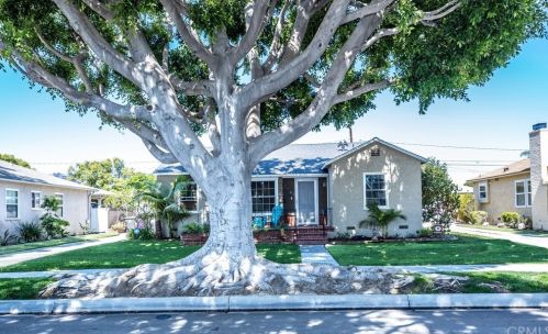 3443 Heather Rd, Long Beach, CA 90808-2520