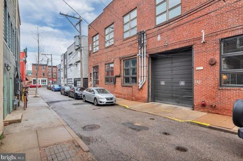 810 Hancock St, Philadelphia PA  19147-3441 exterior