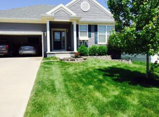 8916 Wyoming St, Omaha, NE 68122-5249