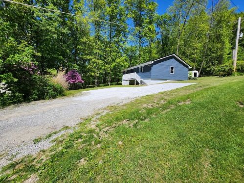 216 Giesey Rd, Ligonier PA  15658-3561 exterior