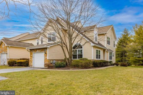 110 Gleneagles Dr, Blue Bell PA  19422-3240 exterior