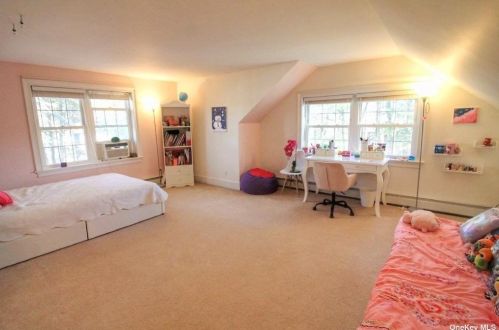 48 Timberline Dr, Poughkeepsie NY  12603-5546 exterior