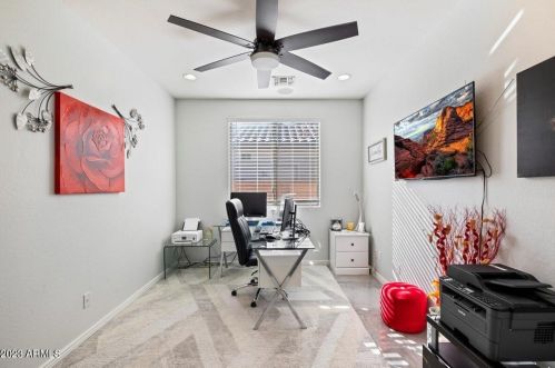 550 Emerson St, Chandler AZ  85248-4700 exterior