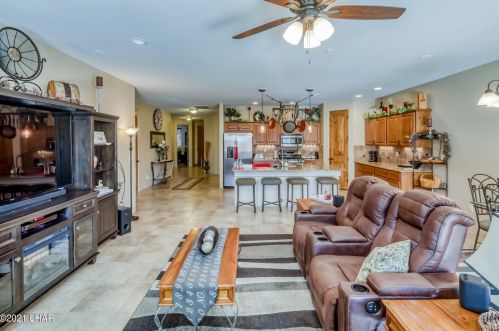 1736 Chestnut Blvd, Lake Havasu City AZ  86404-8409 exterior