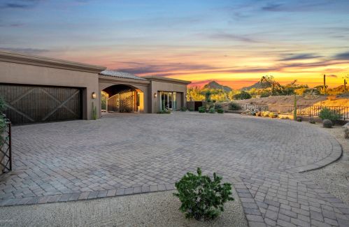 10196 Whispering Wind Dr, Scottsdale AZ  85255-2865 exterior