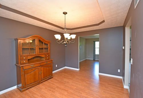 1413 Breckenridge Dr, Amelia OH  45102-1169 exterior