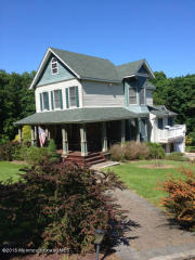 811 Holmdel Rd, Holmdel Village, NJ 07733-1607