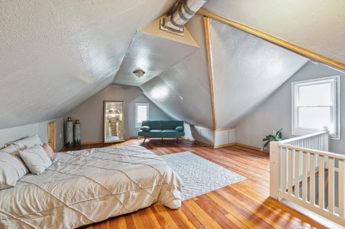 3861 58 Blvd, Milwaukee WI 53216-2228 exterior