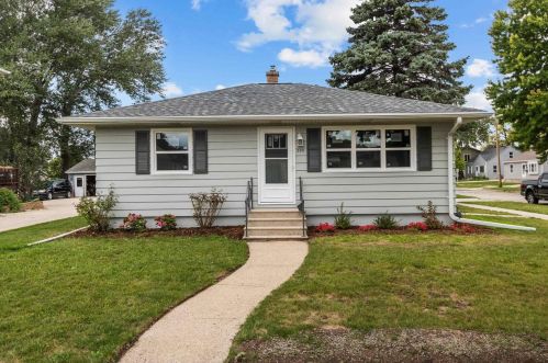 390 Amory St, Fond Du Lac WI  54935-2414 exterior