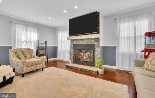 71 Harrington Cir, Willingboro NJ  08046-1823 exterior
