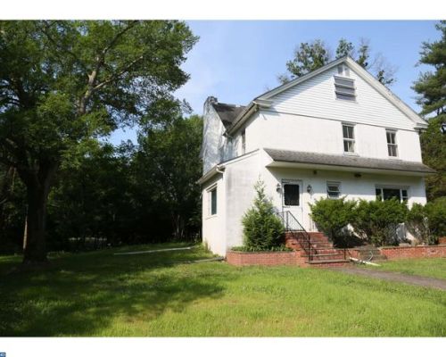 1555 Morris Rd, Lansdale, PA 19446-5038