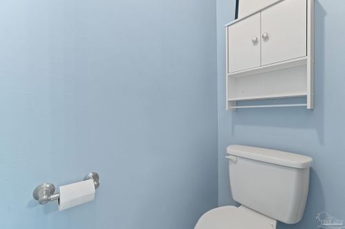 1927 Patrician Way, Fort Walton Beach FL  32547-1036 exterior