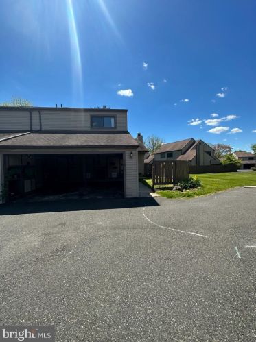 318 Bridge St, Collegeville PA  19426-3502 exterior