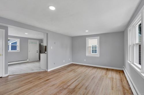 2100 Corbin Ave, New Britain CT  06053-2261 exterior