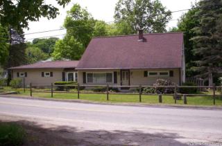 128 Zandhoek Rd, Hurley, NY 12443-5704