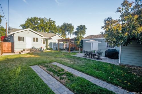129 3 St, Montebello CA  90640-5303 exterior