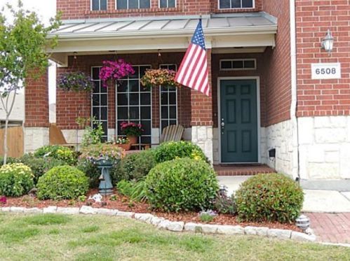 6508 Payton Dr, Fort Worth, TX 76131-1211