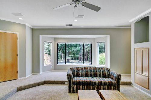 13267 Squirrel Creek Rd, Grass Valley CA 95945-4551 exterior