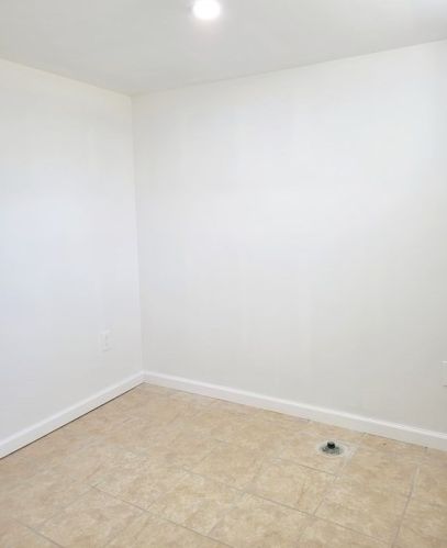 870 Wilbraham Rd, Springfield MA  01109-2015 exterior