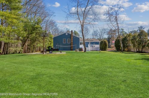 362 Diamond Rd, Jackson Twp NJ  08527-3137 exterior