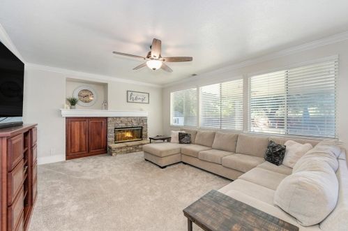 2862 Aquamarine Cir, Rescue CA  95672-9339 exterior